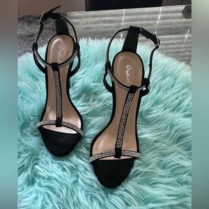 Diamond Detailed Strappy Heels
